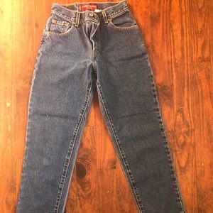 Levi’s classic relaxed 550 jeans size 4